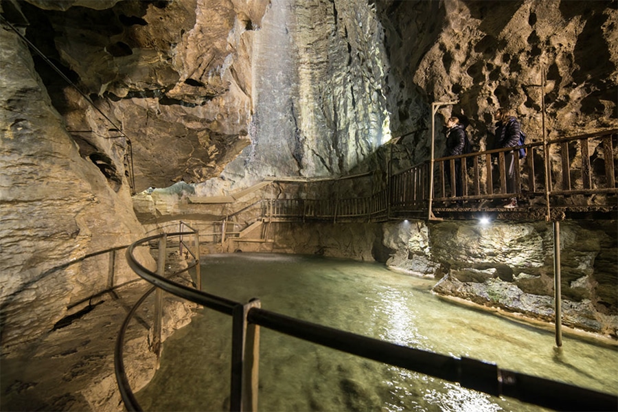 La Grotte aux fées